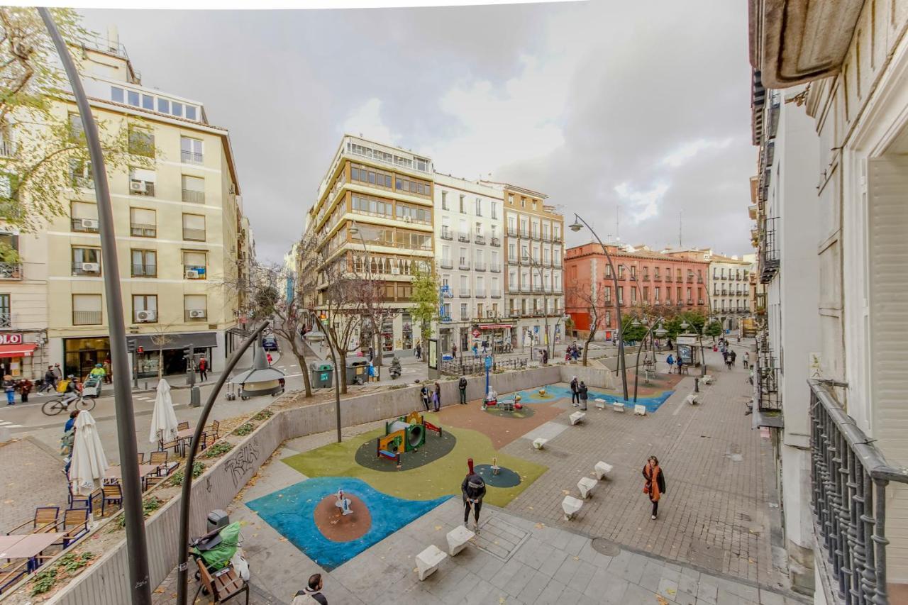 Spacious New Apartment Para 7 En La Plaza De Tirso De Molina Madrid Ngoại thất bức ảnh