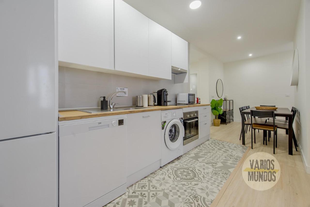 Spacious New Apartment Para 7 En La Plaza De Tirso De Molina Madrid Ngoại thất bức ảnh